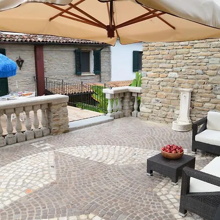 Vakantiehuis Re Piano Le Colline *