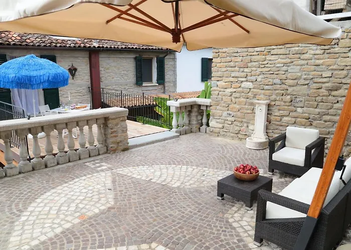 Vakantiehuis Re Piano Le Colline *