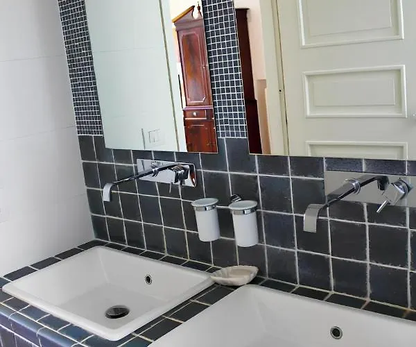 펜션 Re Piano Le Colline *